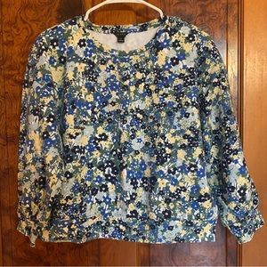 Cute floral terry sweatshirt from Ann Taylor. Cropped length. Like new!